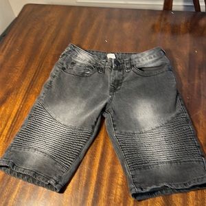 True Religion GENO slim short.